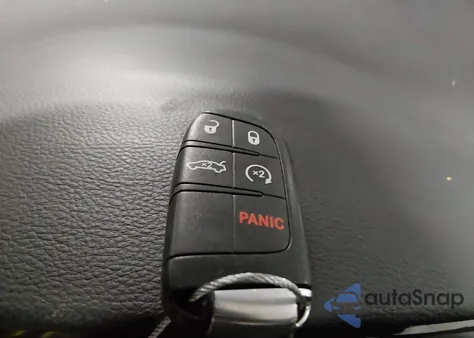 2015 Chrysler 200 C из США, поврежденный, VIN 1C3CCCCB6FN630513